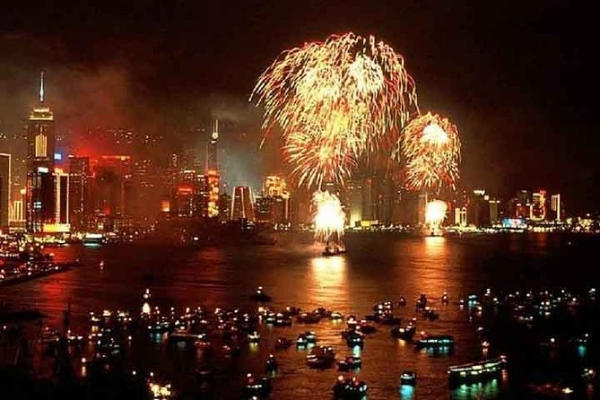 Grand Pearl Bangkok Dinner Cruise with & Hotel Transfer - The Chao Phraya at dusk: why this Bangkok dinner cruise works