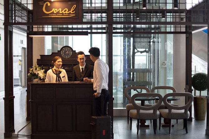 Guided Fast Track Immigration From Aircraft to Arrivals– Bangkok - Lounge Access: The Quiet Upgrade You Can Actually Use