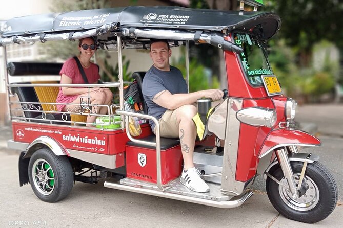 Half Day Chiang Mai City and Culture tour by Electric Tuk Tuk (Private Tour) - The route in plain order: gates, culture, stupa, market