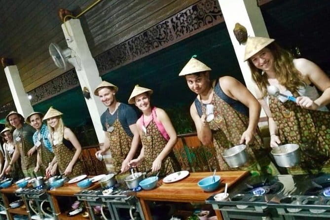 Half Day Chiang Mai Cooking Class and Market Taste Tour - Price and Value: Why $33.81 Can Be a Smart Buy
