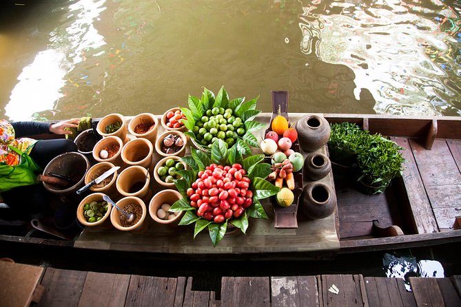 Half-Day Damnoen Saduak Floating Market Small Group Tour - Getting to the Market: The Vehicle Ride That Shapes Your Day