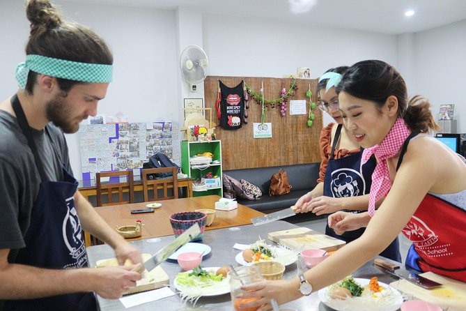 Half Day Evening Cooking Class with Market Tour in Chiang Mai - Northern Thai Cooking Is Not Just Thai Food With Heat