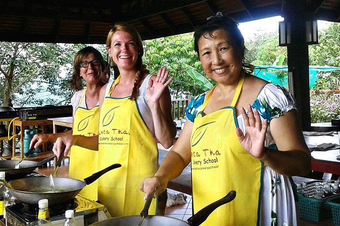 Half Day Lanta Thai Cookery School From Koh Lanta - What you’ll cook: 4 dishes from a 10-dish menu