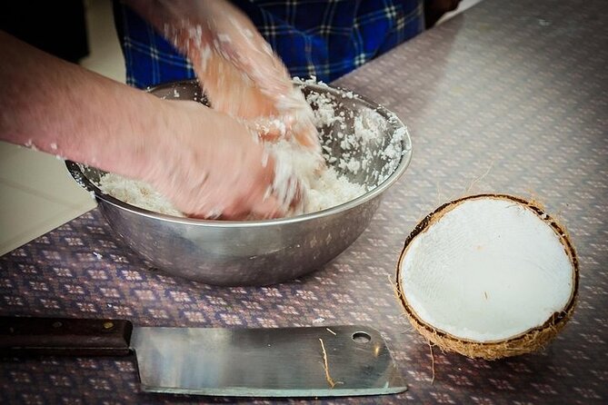 Half-Day Phuket Easy Thai Cooking - Curry paste and the “hands-on” part that you’ll actually repeat at home