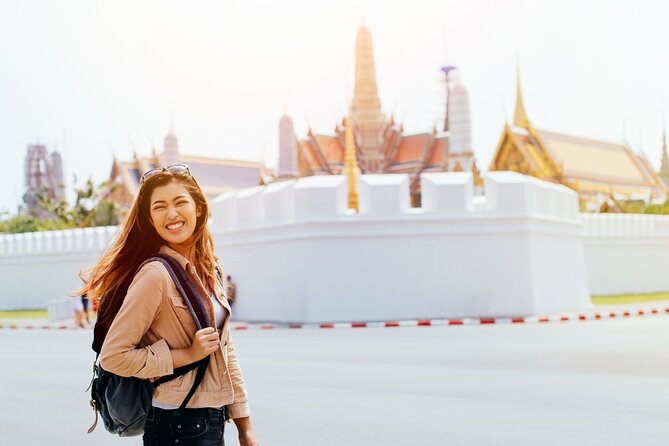 Half Day Private-Grand Palace and Temples of Bangkok Guided Tour - Wat Phra Kaew (Temple of the Emerald Buddha) and the Grand Palace focus