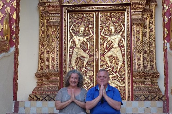 Half Day - Small Group - Doi Suthep Temple and Hmong Village Tour - Wat Phra That Doi Suthep: what you do and what you should notice