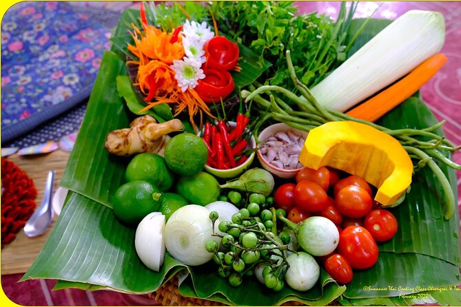 Half-Day Thai Cooking Class with organic ingredients - Price and Logistics: Is It Worth $56.66 for 4.5 Hours?