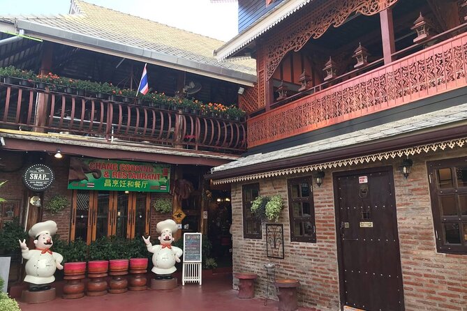 Half-Day Thai Cuisine Cooking Experience in Chiang Mai - Choosing 4 or 6 dishes: how to build a meal that actually teaches you
