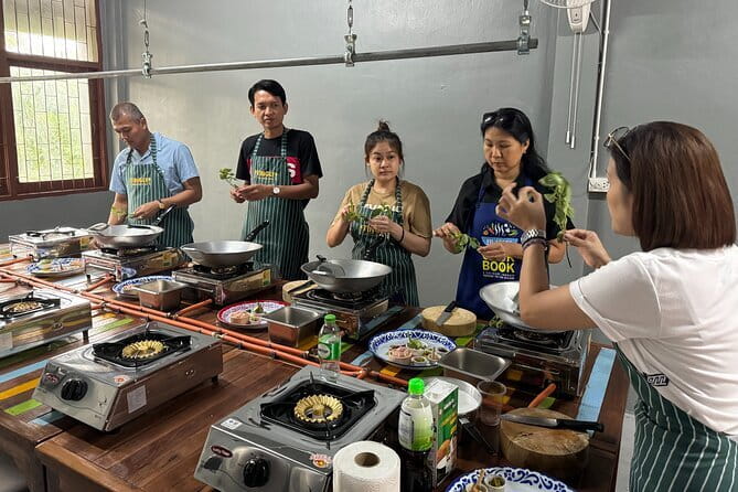 Hands-On Thai Cooking Class Bangkok with Local Chef (Small Group) - Price and Value: Why $38.72 Can Be a Deal