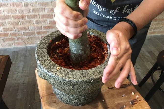 Hands-on Thai Cooking Class & Market Tour in Sukhumvit - The 3.5-hour flow: shop (sometimes), cook, eat, and reset