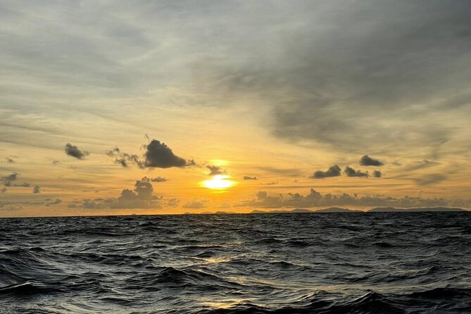 Highlights of Phi Phi Islands - The most praised part: small groups and a driver-focused day