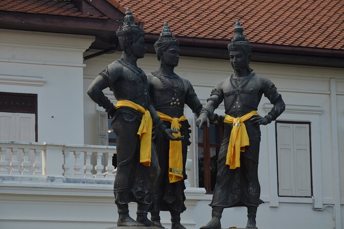 Historic Temples and City Guided Walking Tour in Chiang Mai - Key points before you go