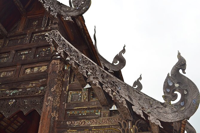 Horse Lesson+Riding+Wat Tonkwen wooden temple.Chiangmai - Lunch Included: A Small Detail That Keeps the Day Comfortable