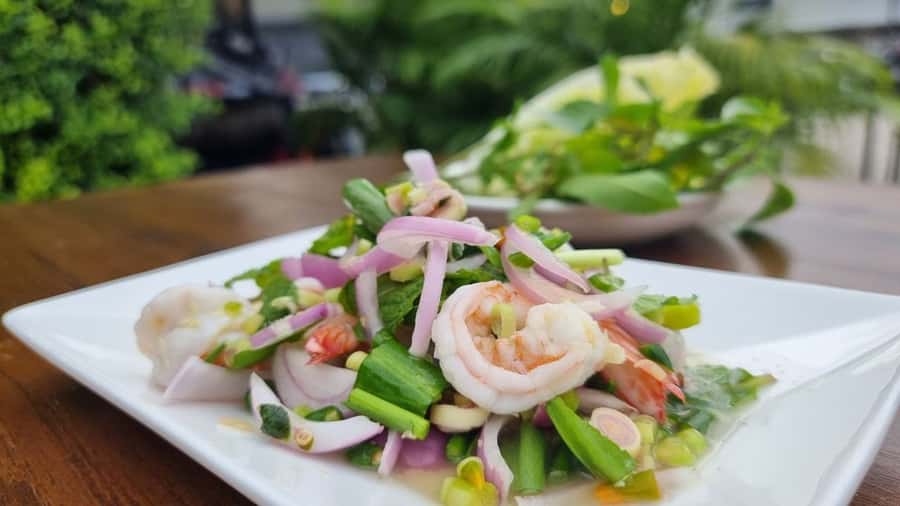 Hua Hin: 4 Corners of Thailand Food Tour - Spice, Diet Rules, and How to Prevent a Taste Disaster
