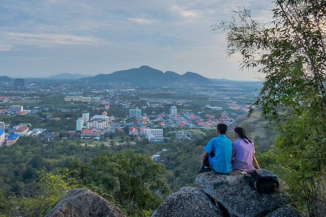 Hua Hin By Night Private Tour with TUK TUK - Hua Hin Night Market: Where the Evening Becomes Yours