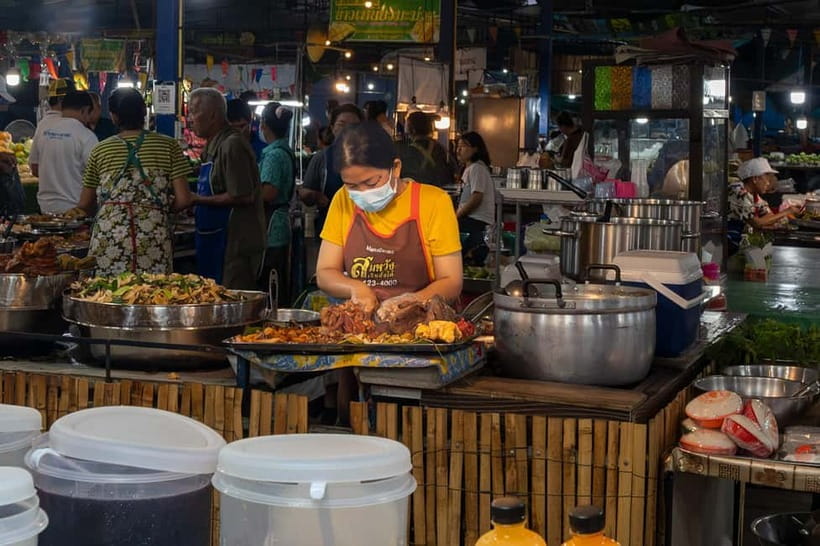 Hua Hin: Local Food Nighttime Guided Tour - Hua Hin night markets get you fed and taught