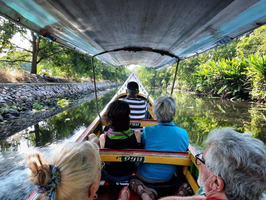 Hua Hin: Maeklong Railway & Amphawa Floating Markets Tour - Price and Logistics: Does $93 Really Cover a Full Day?
