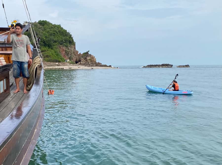 Hua Hin: Siamtara Sunset Sailing Dinner Cruise with Pickup - Weather, Tides, and the Timing You Should Expect