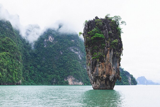 James Bond Hong Islands Sightseeing Canoe - Hong Island: First Stop for Lagoon Views, Then Later for Water Time