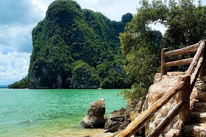 James Bond Hong Islands Sightseeing Canoe - Price and Value: Does $113.93 Make Sense for This Day?