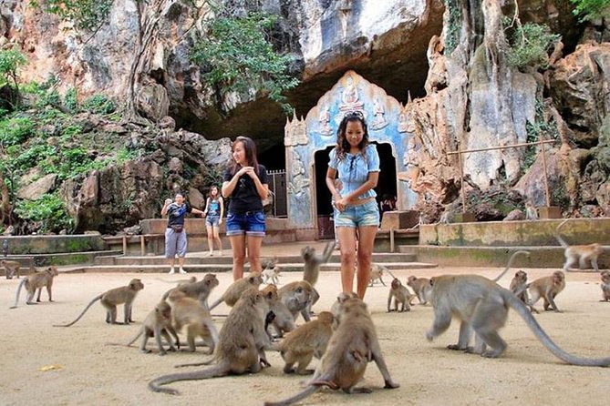 James Bond Island and Phang Nga Bay Tour from Krabi - Wat Suwan Kuha Cave Temple: a short visit with big photo payoff