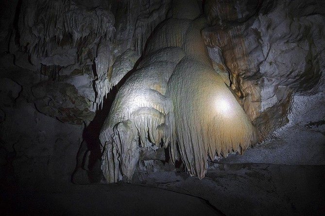 James Bond Island By Speed boat Tour From Phuket - Koh Panak Cave Photo Stop: Quick Looks at the Limestone World