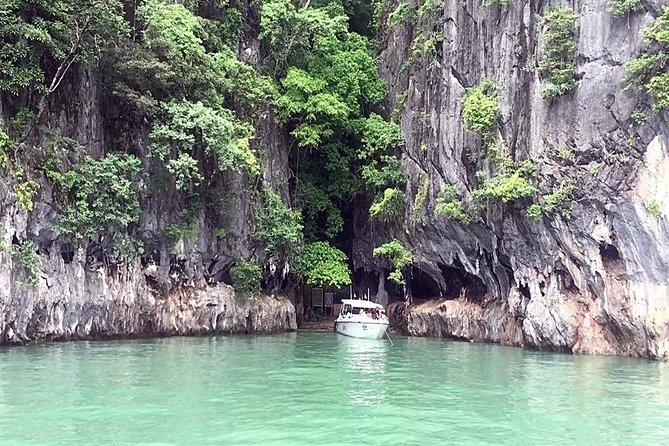 James Bond Island by Speedboat - Speedboat Comfort and Group Size: Why It Feels Better Than DIY