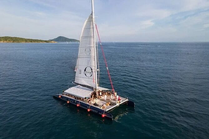 James Bond Island Full Day Tour by Speed Catamaran - Stop 3–4: Panyi Island floating village—quick cultural look, then lunch and unwind