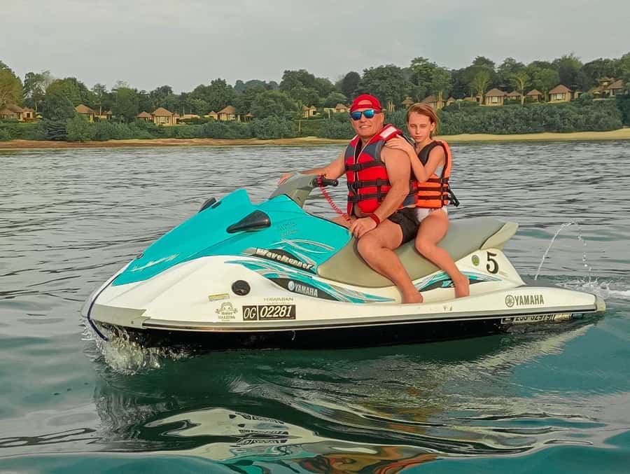 Jetski Halfday - The monkey chance: why a quick wildlife moment can make the trip