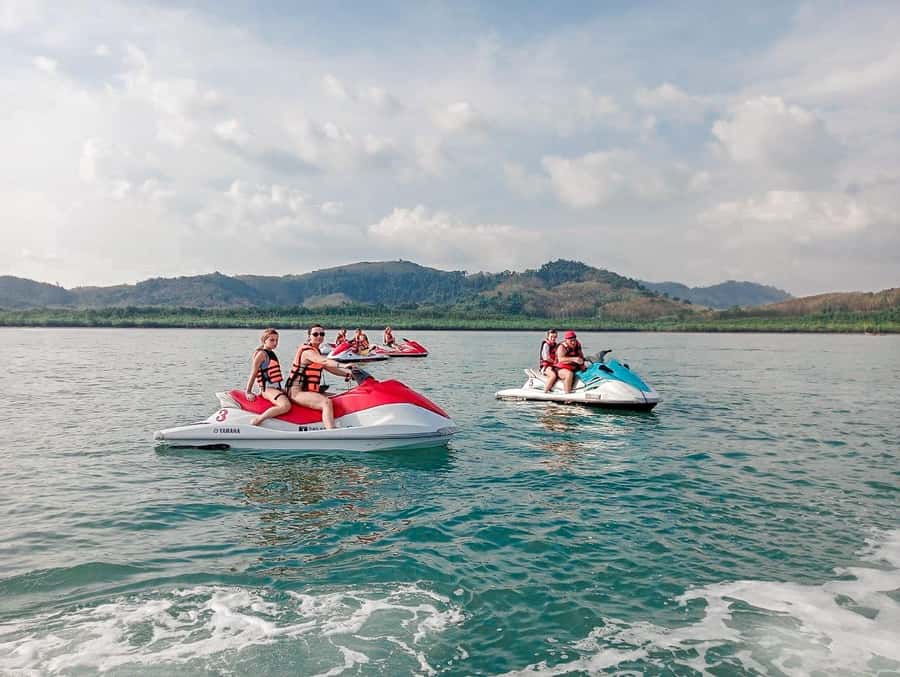 Jetski Halfday - What to bring (and what might not work for you)
