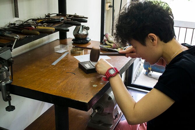 Jewellery Making Class with Silversmithing in Chiang Mai - The Instructor Factor: Friendly Guidance That Still Lets You Own the Results