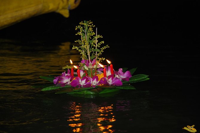 John Gray's Adventure Hong by Starlight in Phang Nga Bay - Stop 3: Hongs of Phang Nga on Hong Island’s emerald lagoons