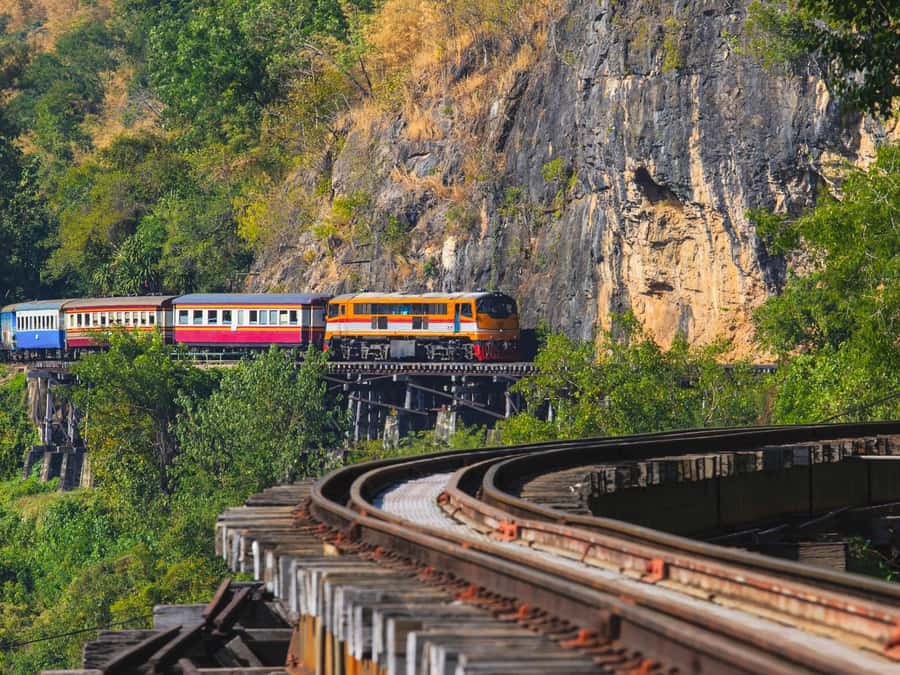 Kanchanaburi: River Kwai and Death Railway Day Tour - War Cemetery and JEATH War Museum: where to slow down