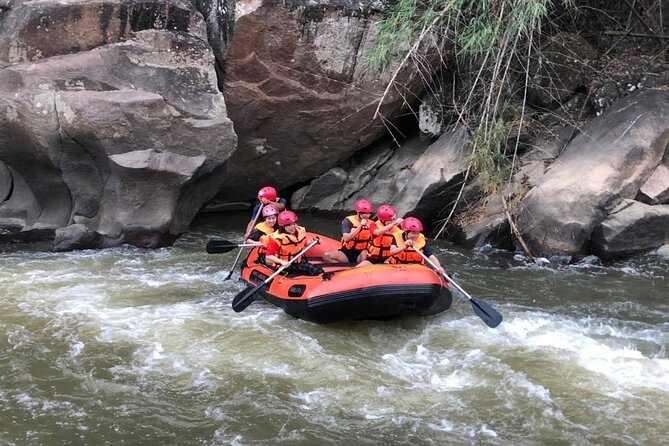 Khampan Rafting: White Water Rafting Guided Adventure in Chiang Mai - Lunch on the day: simple, included, and actually filling