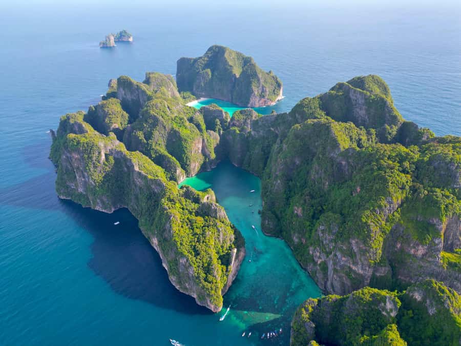 Khao Lak: Day Trip to Phi Phi with Private Longtail Tour - Transfers and timing: how the day stays on rails