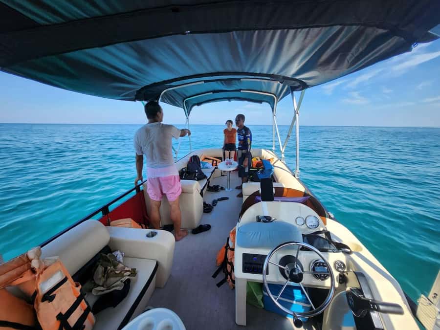 Khao Lak: Khao Na Yak Sightseeing & Snorkeling Small Group - Snorkeling near Khao Lak: what you can expect underwater