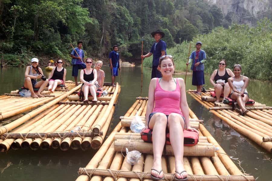 Khao Lak: Khao Sok Bamboo Rafting and Elephant Bathing Trip - Phanthurat Monkey Temple: short stop, big energy