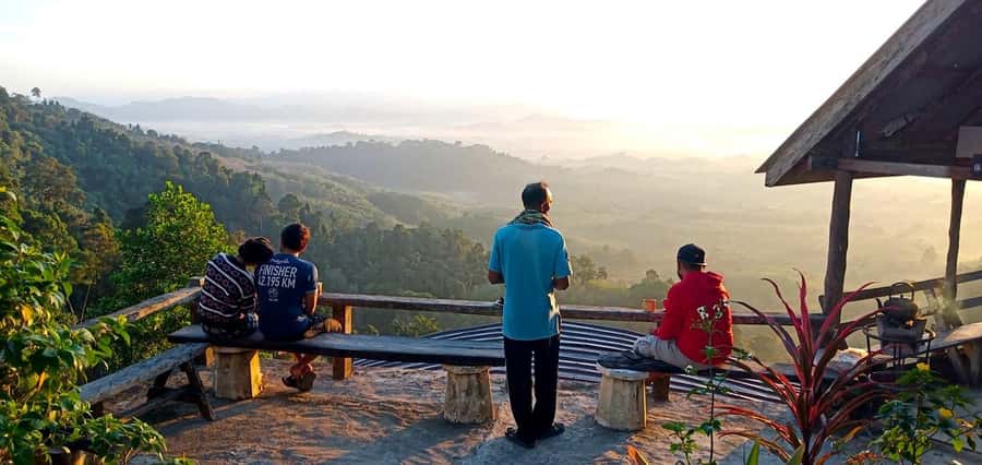 Khao Lak: Magical Sunrise above the Clouds at Khao Khai Nui - Key Things That Make This Sunrise Trip Worth Your 4:40 AM