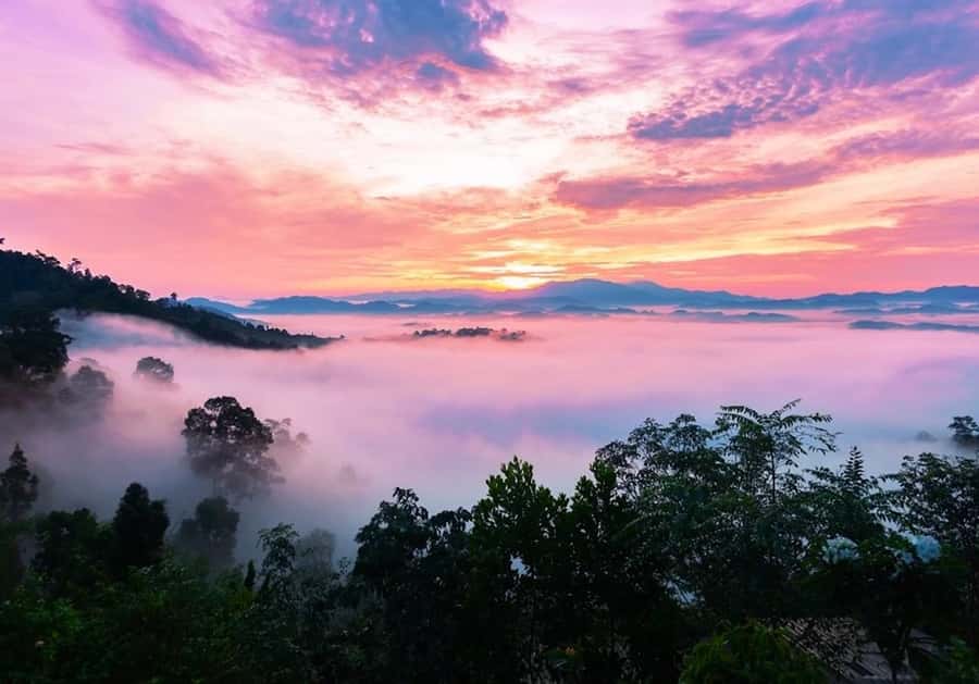 Khao Lak: Magical Sunrise above the Clouds at Khao Khai Nui - Why Khao Khai Nui Sunrise Feels Like You’re Above the Clouds