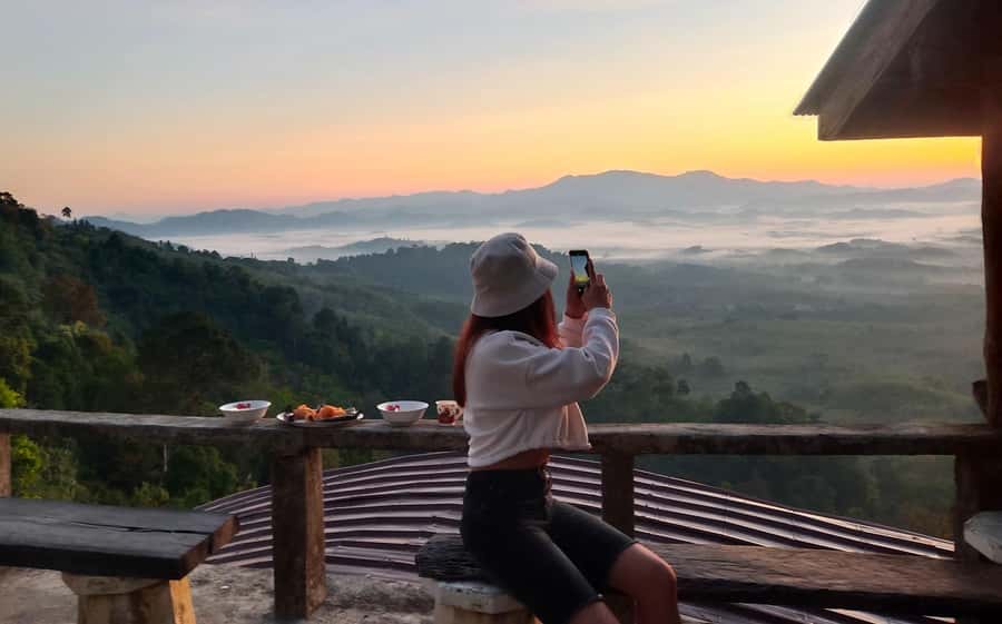 Khao Lak: Magical Sunrise above the Clouds at Khao Khai Nui - The Very Early Pickup from Khao Lak (And Why That Matters)