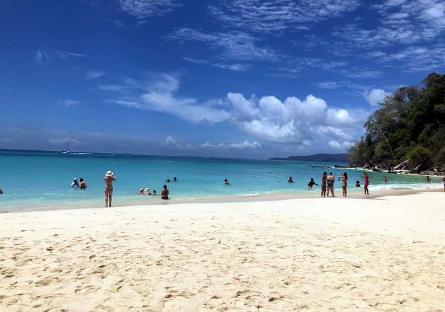 Khao Lak: Phi Phi & Bamboo Island Day Trip by Speedboat - The Speedboat Ride: professional crew, real comfort, clear safety