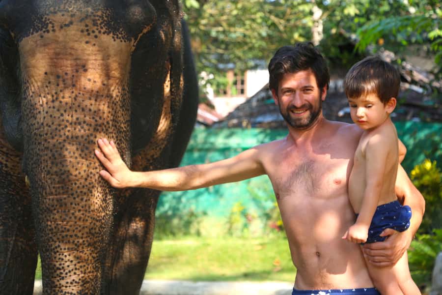 Khao Lak: Rafting, Elephant Bathing & Sea Turtle Center Tour - Lunch by the river: the underrated part of a busy day