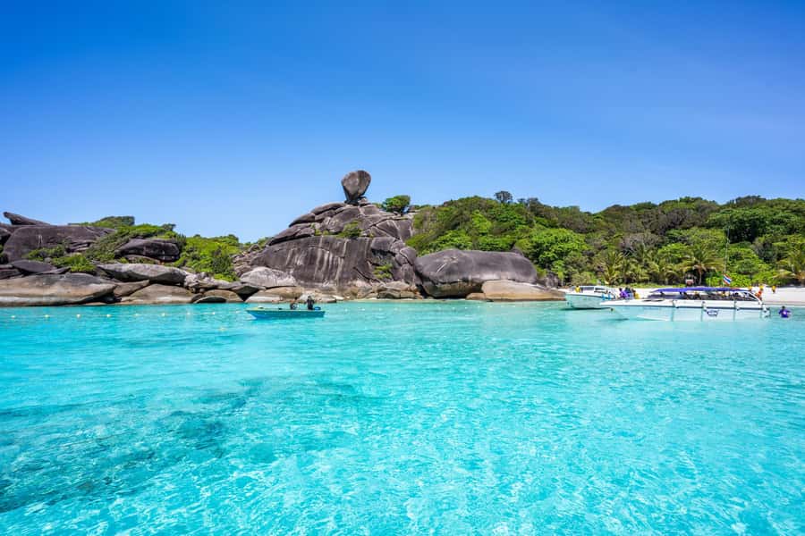 Khao Lak : Similan Islands Speed Catamaran Premium Morning - Who should book, and who should skip this specific day