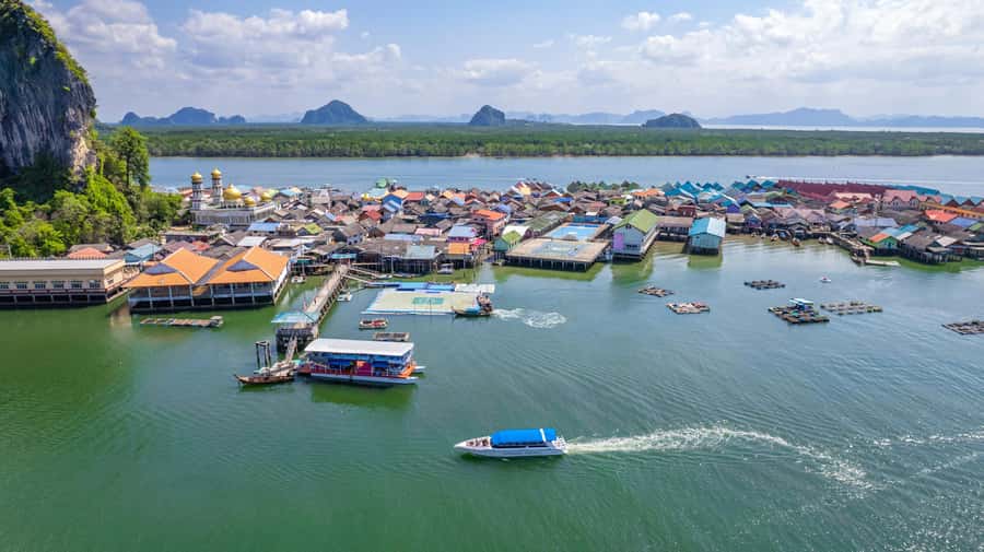 Khao Lak: Swift Power Catamaran Glide to James Bond Island - James Bond Island: Getting the Famous Silhouette the Practical Way