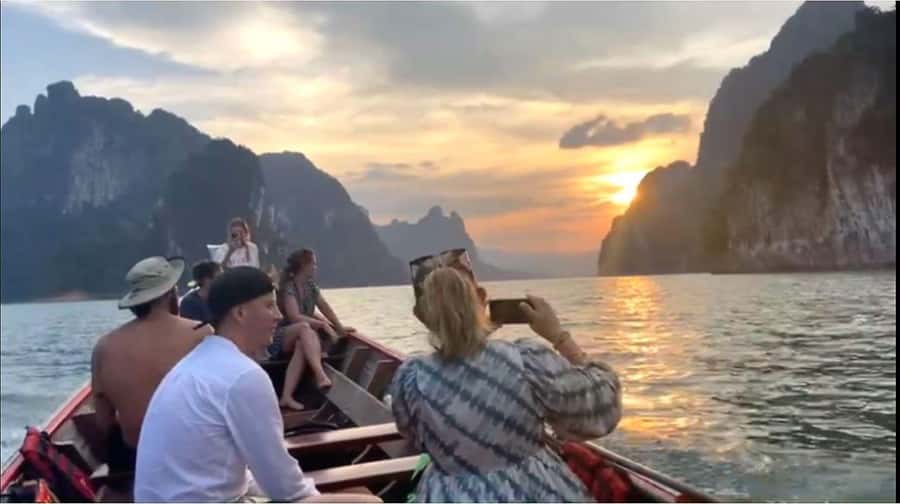 Khao Sok: Cheow Lan Lake Sunset Cruise w/ Drinks - Getting There From Khlong Sok: Worth the Van Ride