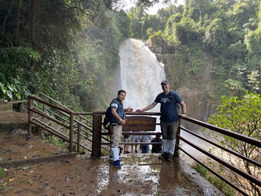 Khao Yai National Park: Waterfalls - Heaw narok & Heaw Suwat - Morning pickup at 6:30 and the Nakhon Nayok market start