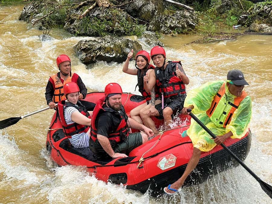 KhaoLak :White Water Rafting ,Monkey Cave, Elephant Bathing - The 200-meter zipline over the treetops: instant adrenaline reset