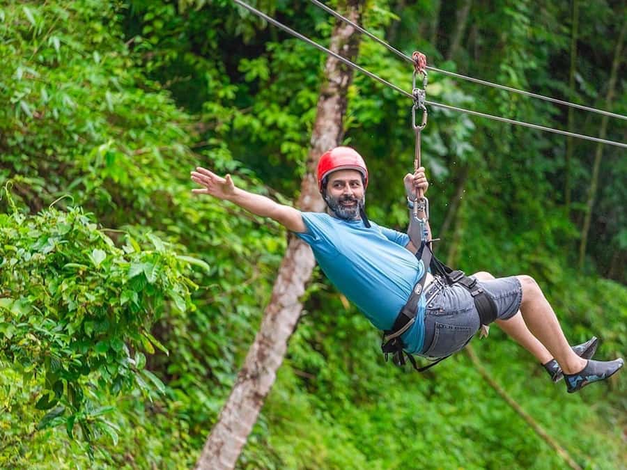 KhaoLak :White Water Rafting ,Monkey Cave, Elephant Bathing - Elephant bathing and feeding: how to keep it respectful and realistic