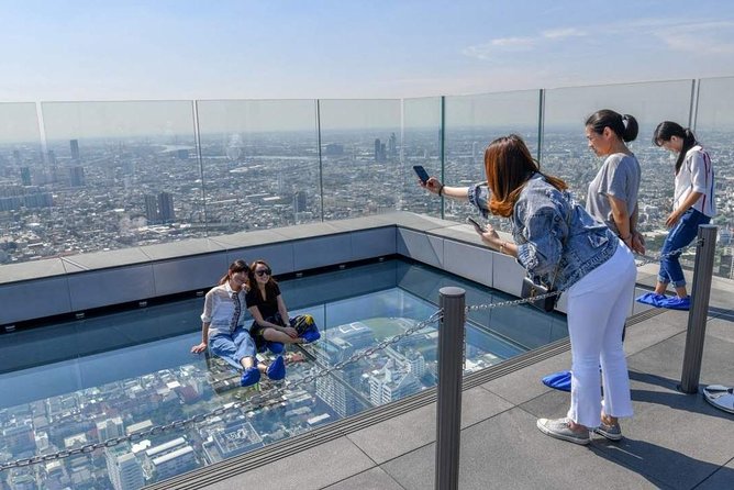 King Power MahaNakhon SkyWalk at Bangkok Admission Ticket - Timing in Bangkok: daytime runs vs sunset SkyWalk sessions