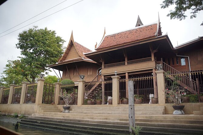 KL | Bangkok: 2-Hour Canal Tour by Teak Boat - Democracy Monument Area to Dusit Palace: Sights With a Story Arc